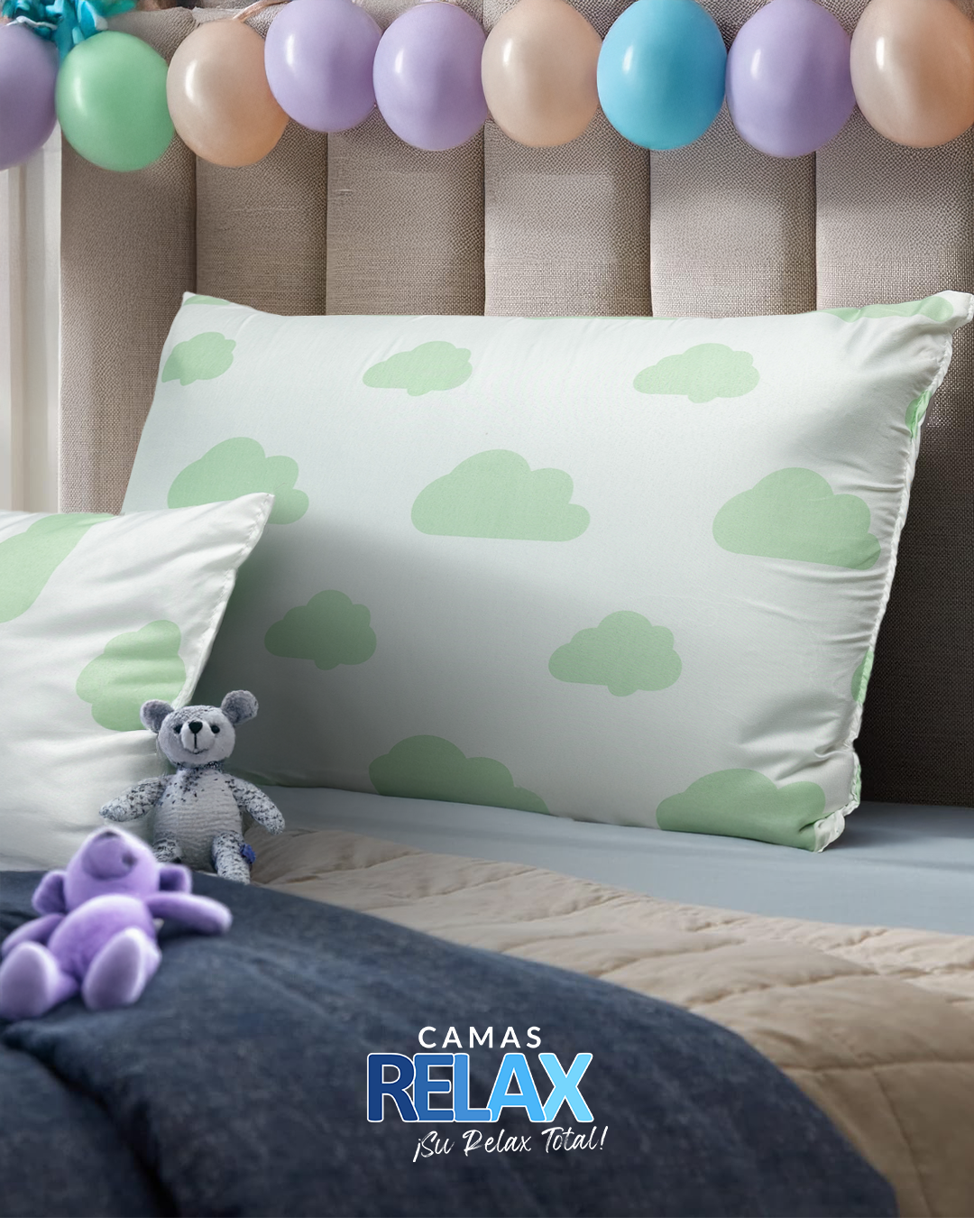 Catracha pillow